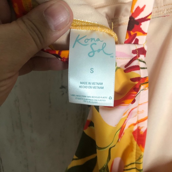 Kona Sol - Swimsuit - Picture 7 of 7